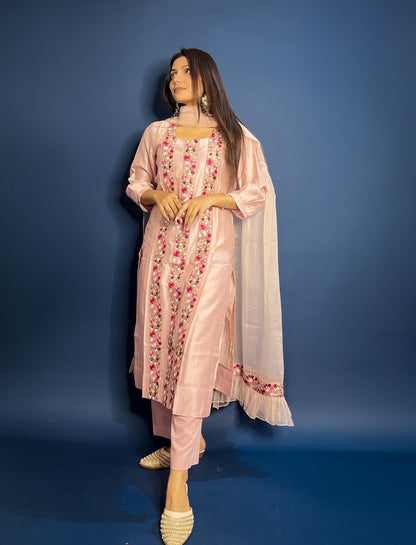 Blush pink Chanderi Embroidered Pakistani Suit